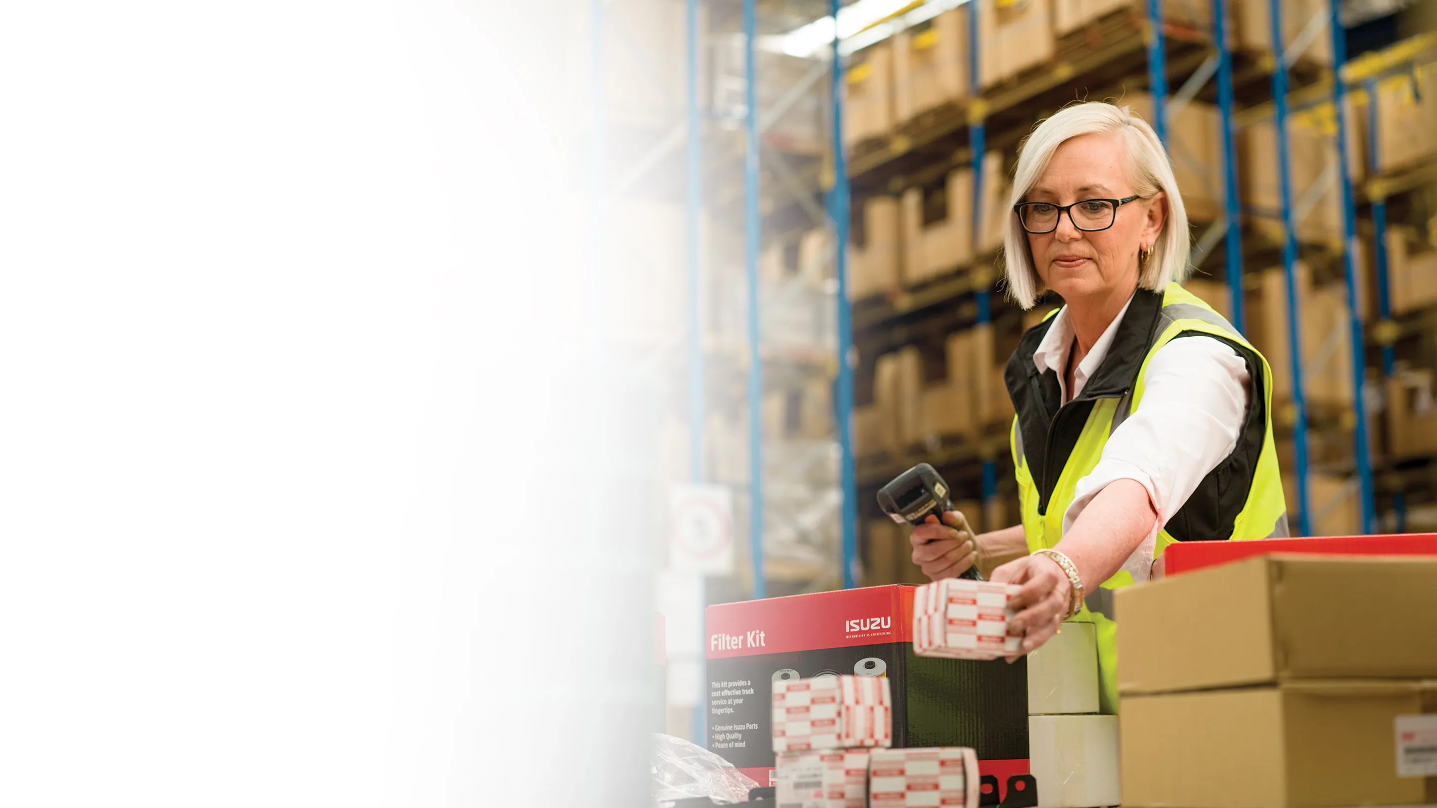 ISZS1935 Survey Hero Desktop 1440X810 2X